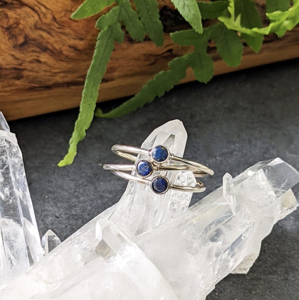 🦋LAST🦋 NWT Lapis and Sterling Silver Stacking Ring